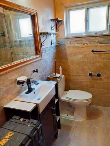 Bathroom remodel by HWH Contracting LLC in Detroit MI. Call 313-605-4615 Bathroom remodel by HWH Contracting LLC in Detroit MI. Call 313-605-4615